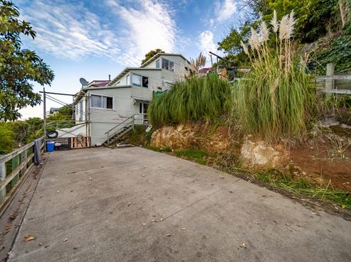 9 Guys Hill Road, Napier Hill