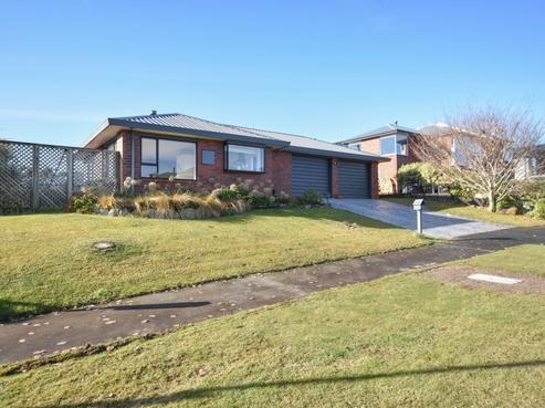 3 Friendship Drive, Waldronville
