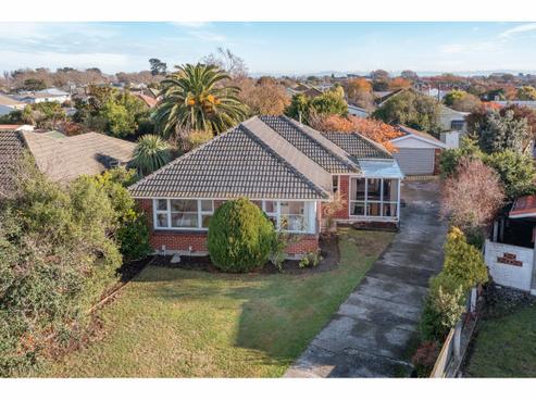 23 Logie Place, Bromley