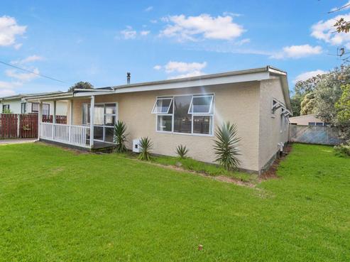 42 Hood Street, Castlecliff