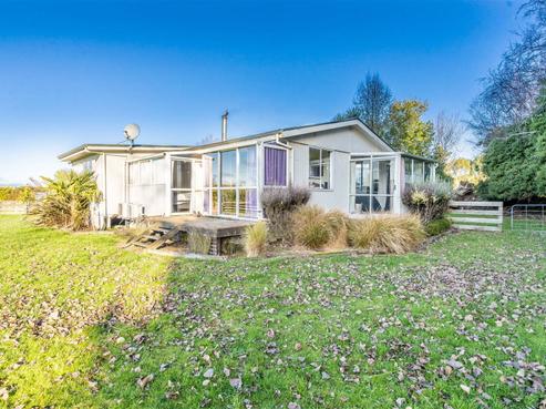 80 Racecourse Road, Gore Surrounds