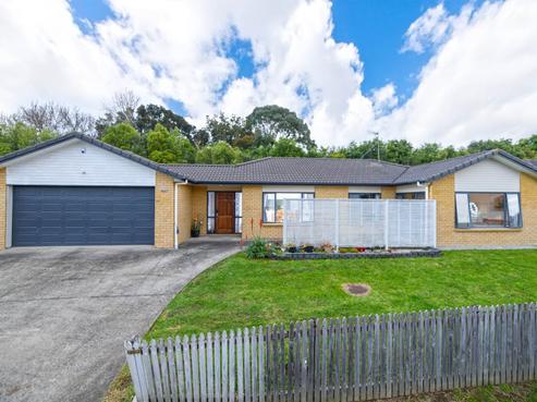 246 Royal Road, Massey