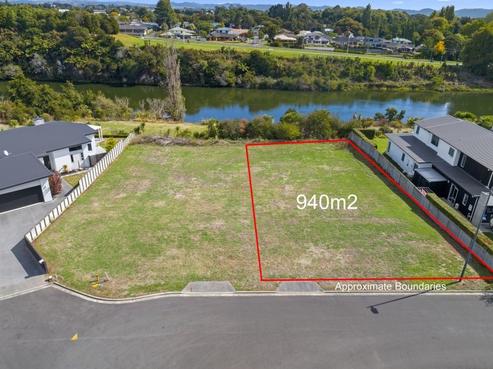 22 Riverside Lane, Flagstaff