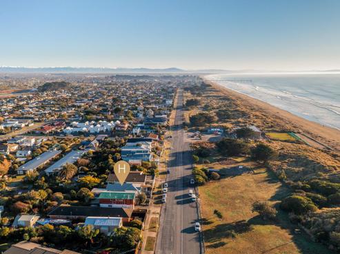 384 Marine Parade, South New Brighton