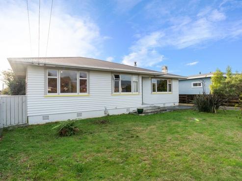 21 Atmore Avenue, Otaki