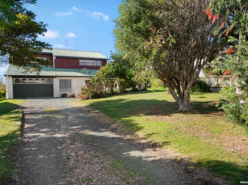 569 Mahurangi East Road, Algies Bay