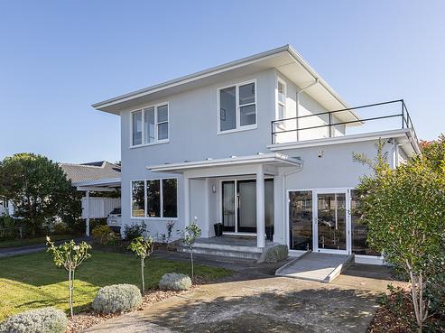 271 Kennedy Road, Onekawa