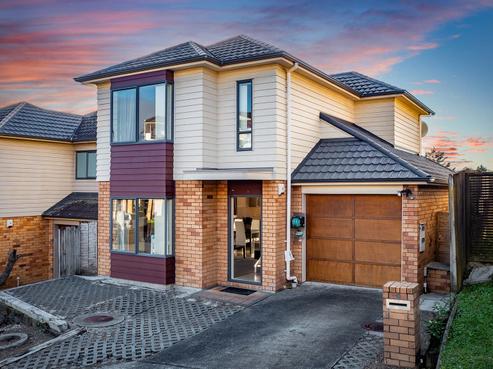 9 Lavender Garden Lane, Oteha