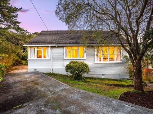 12 King Crescent, Ranui