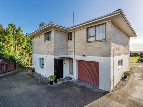 33A Tyrian Close, Half Moon Bay