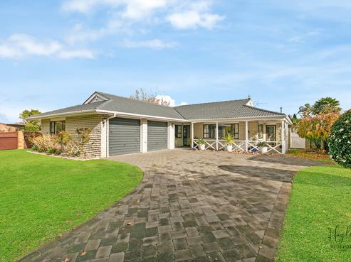 16 Donegan Place, Conifer Grove