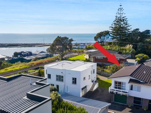 8B Whiteley Street, Moturoa