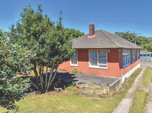 31 Coates Crescent, Panmure