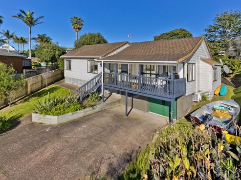 14 Eagle Place, Red Beach