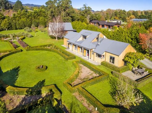 51 Emerald Hill Drive, Birchville
