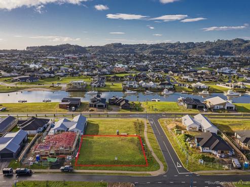 21 Onerere Drive, Whitianga