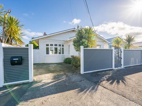 13 Jessie Street, Petone
