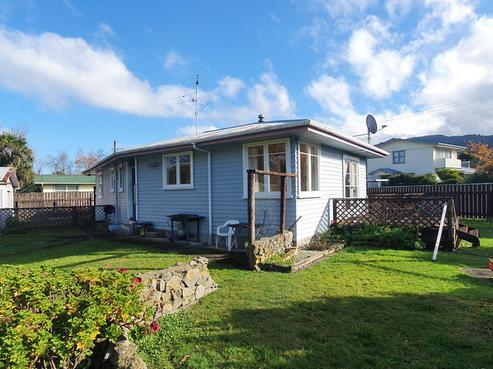 45E Brandon Street, Featherston