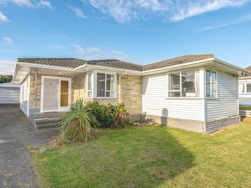 42 Cornfoot Street, Castlecliff
