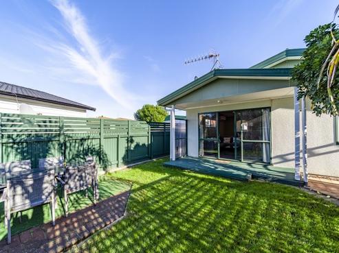 2/7 Riverbend Road, Onekawa