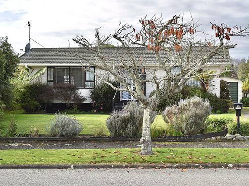 30 Oriwa Crescent, Otaki