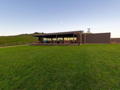 105 Thorn Road, Dovedale