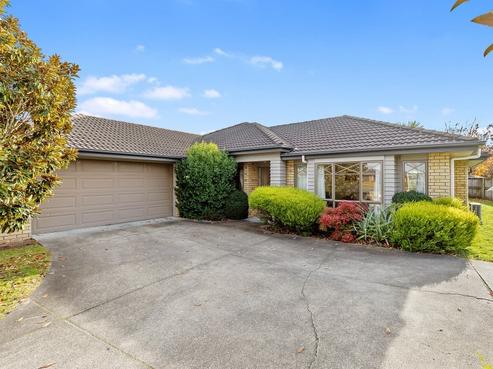 51 Farringdon Avenue, Rototuna North
