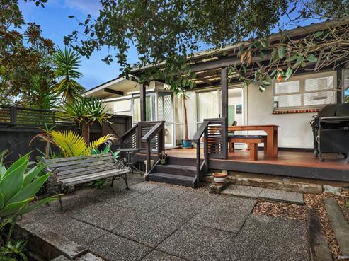76 David Avenue, Hillpark