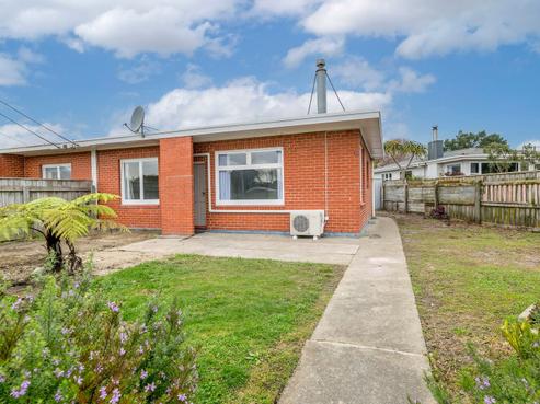 8 Te Rauparaha Street, Otaki