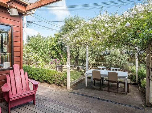 1 Herbert Avenue, Raumati South