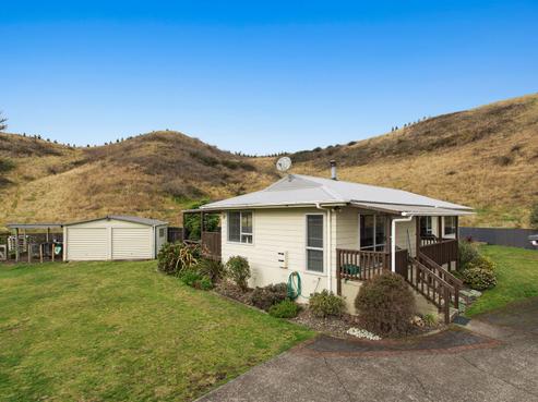 50 Peter Lippa Drive, Kawerau