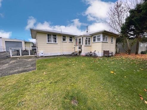 261 Balmoral Drive, Tokoroa