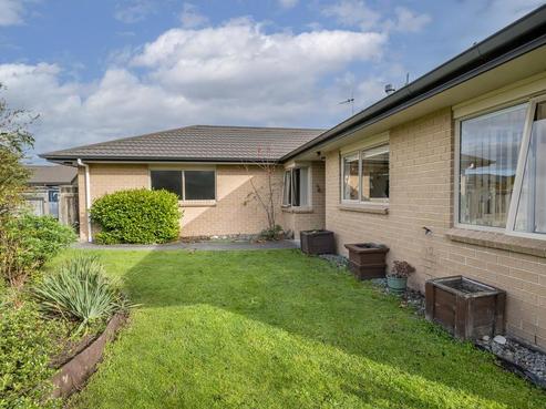 16A Bertelsen Court, Otaki