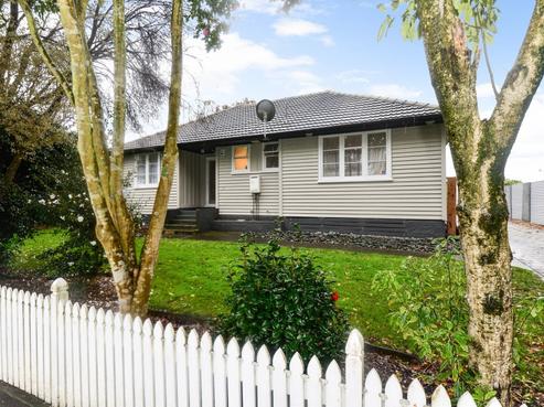 7 Sare Crescent, Fairfield
