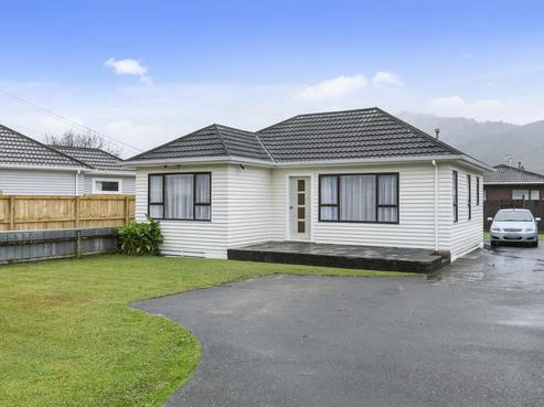 39 Main Road, Wainuiomata
