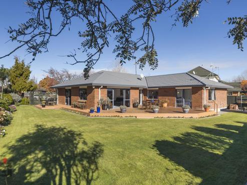 9 Tudor Grove, Feilding