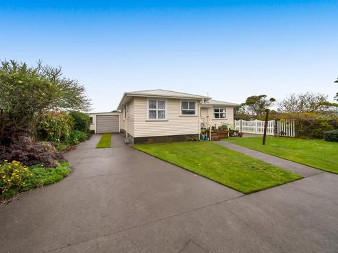 76 Blake Street, Waitara