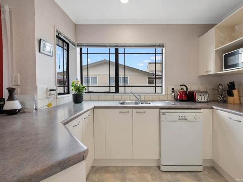 45D West Street, Pukekohe