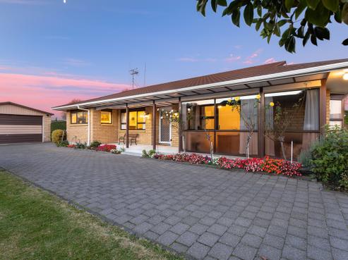 67 Browning Street, Leamington