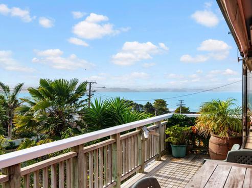16A Alexander Road, Algies Bay