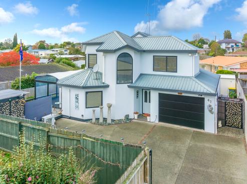 47 Hinton Avenue, Forest Lake