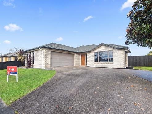 14 Cranmer Close, Rototuna North