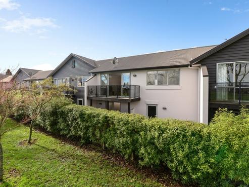 6/6 Page Place, Hamilton East
