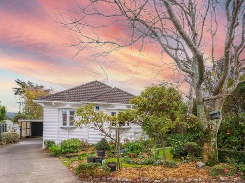 135 Waiwhetu Road, Waterloo