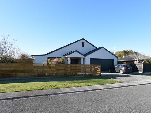 3 Daley Place, Winton