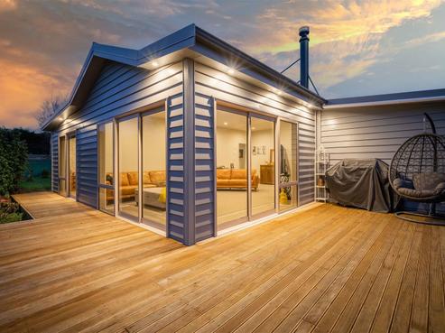 6 Aerodrome Road, Lorneville