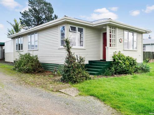 5 Lawn Street, Okaihau