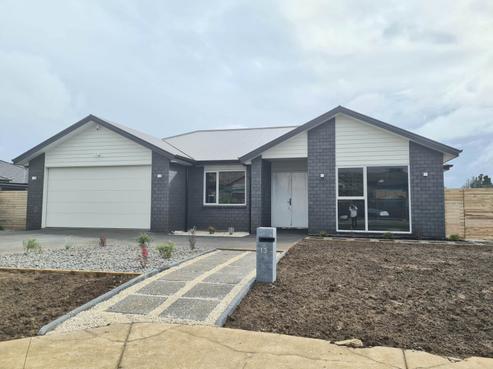 13 Catherine McLean Road, Pukekohe