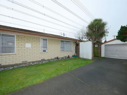 2/17 Takaro Avenue, Sockburn