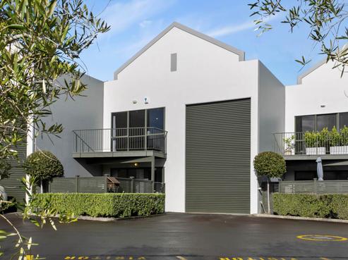 25/6 Airborne Road, Rosedale